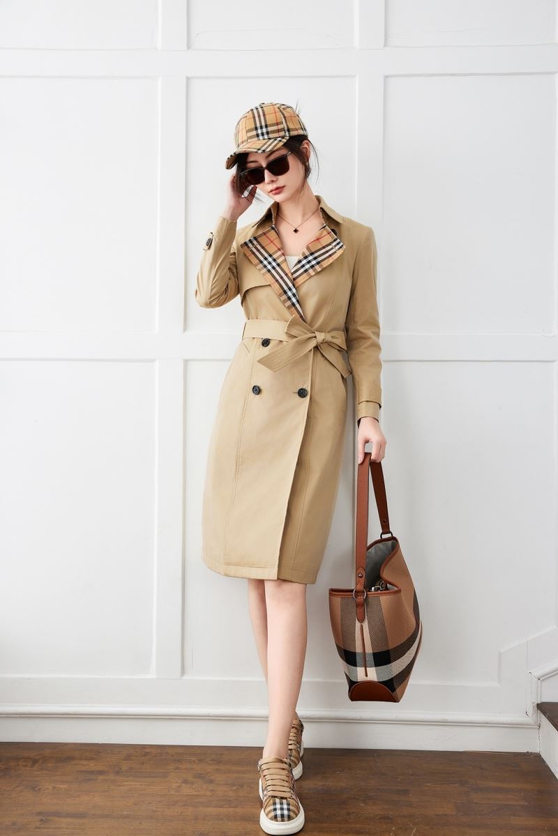 Burberry Outwear